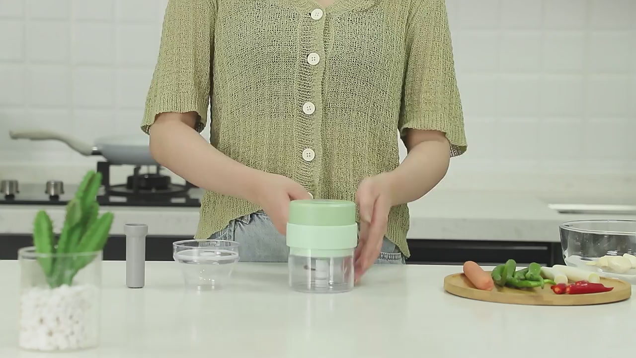 4-in-1 Portable Electric Vegetable Cutter