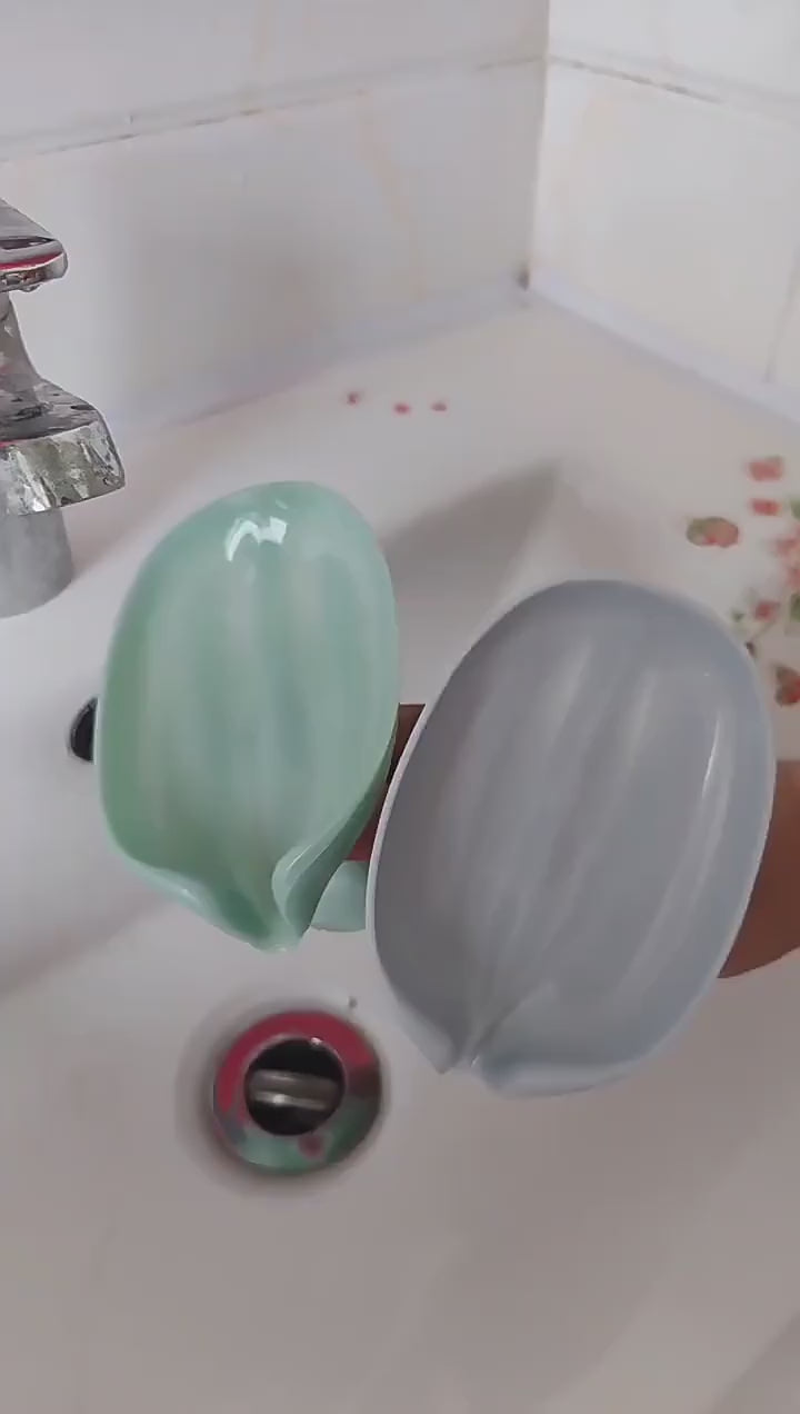Leaf Shape Self Draining Soap Holder